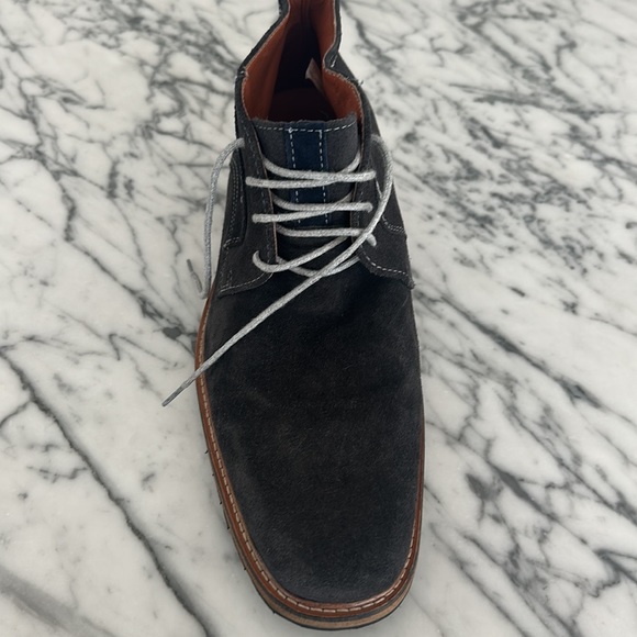 Travelin Men Shoes - Picture 2 of 6